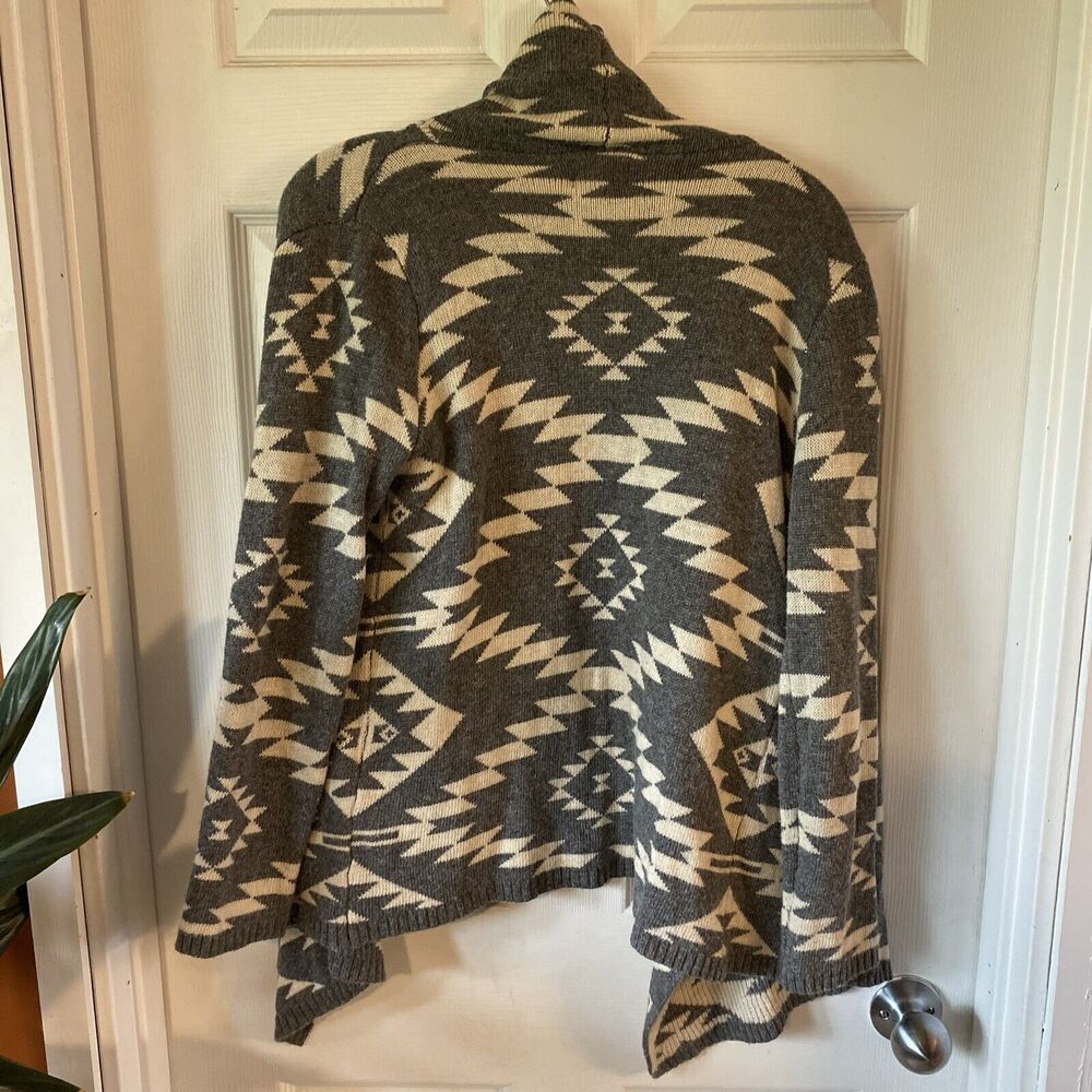 Market & Spruce Cardigan Women’s Size Small Grey Beige Southwestern Sweater - Picture 7 of 12